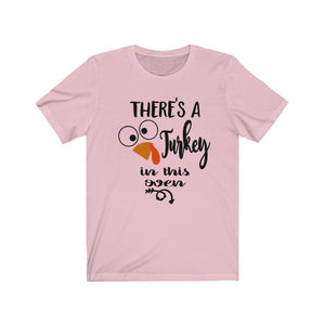 There's a turkey in this oven, baby reveal shirt for Mom, Fall maternity shirt, Thanksgiving pregnancy shirt, Maternity thanksgiving shirt, Maternity sayings on shirts