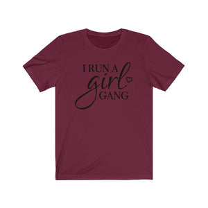 I run a girl gang shirt, Funny mom of girls shirt, funny gift for mom