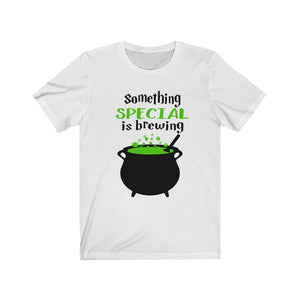 Something Good is Brewing shirt, baby reveal shirt for Mom, Halloween maternity shirt, Halloween pregnancy shirt, Maternity Halloween shirt, witch maternity shirt, Halloween Maternity tee
